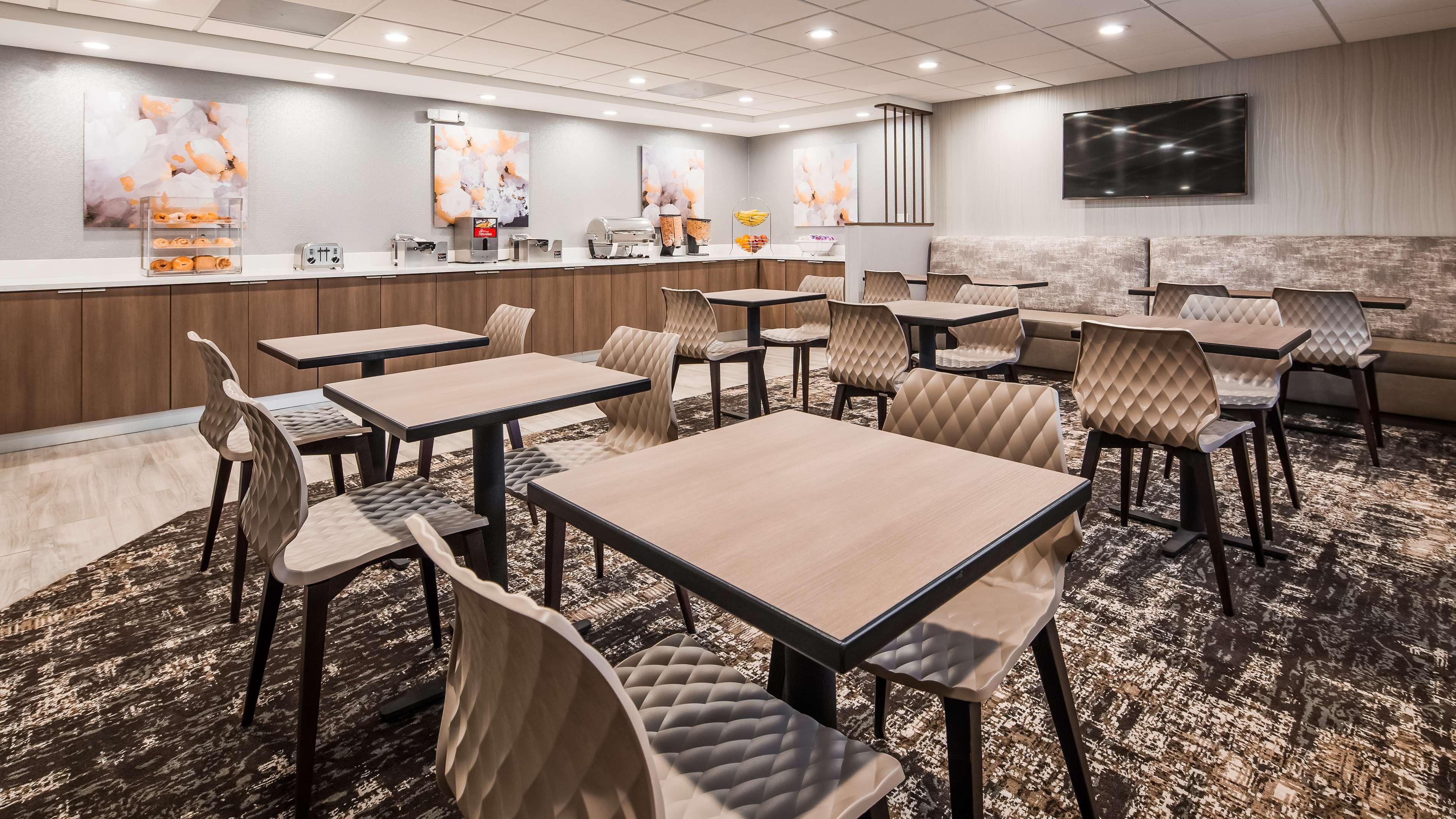 Best Western Plus North Odessa Inn & Suites Екстериор снимка