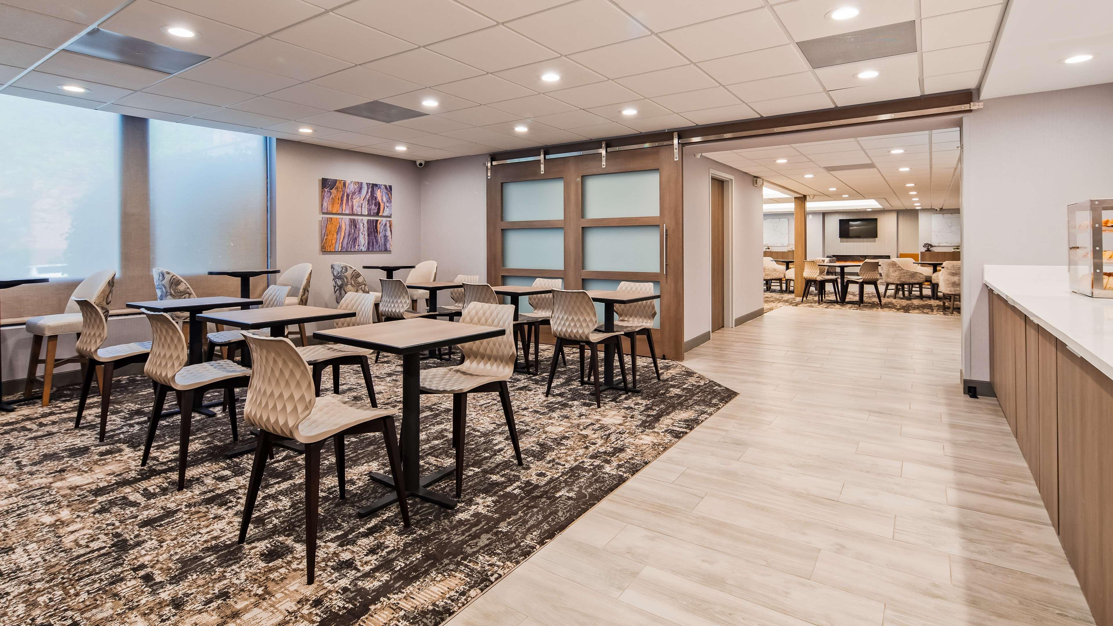 Best Western Plus North Odessa Inn & Suites Екстериор снимка