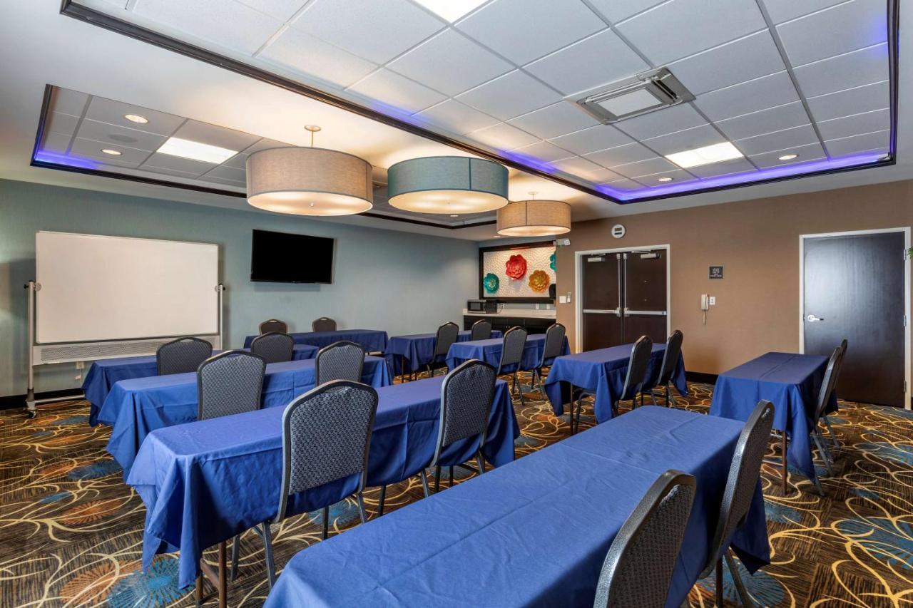 Best Western Plus North Odessa Inn & Suites Екстериор снимка