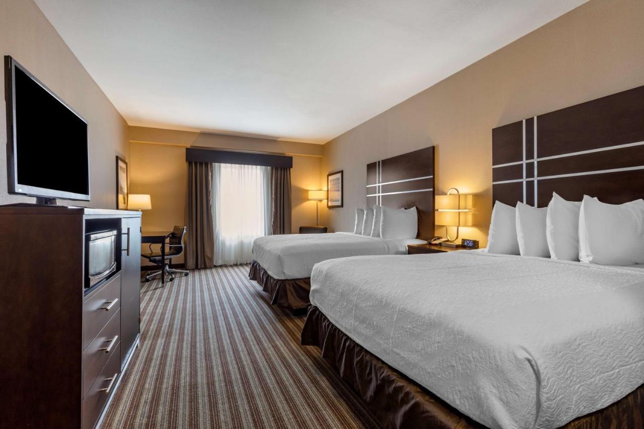 Best Western Plus North Odessa Inn & Suites Екстериор снимка